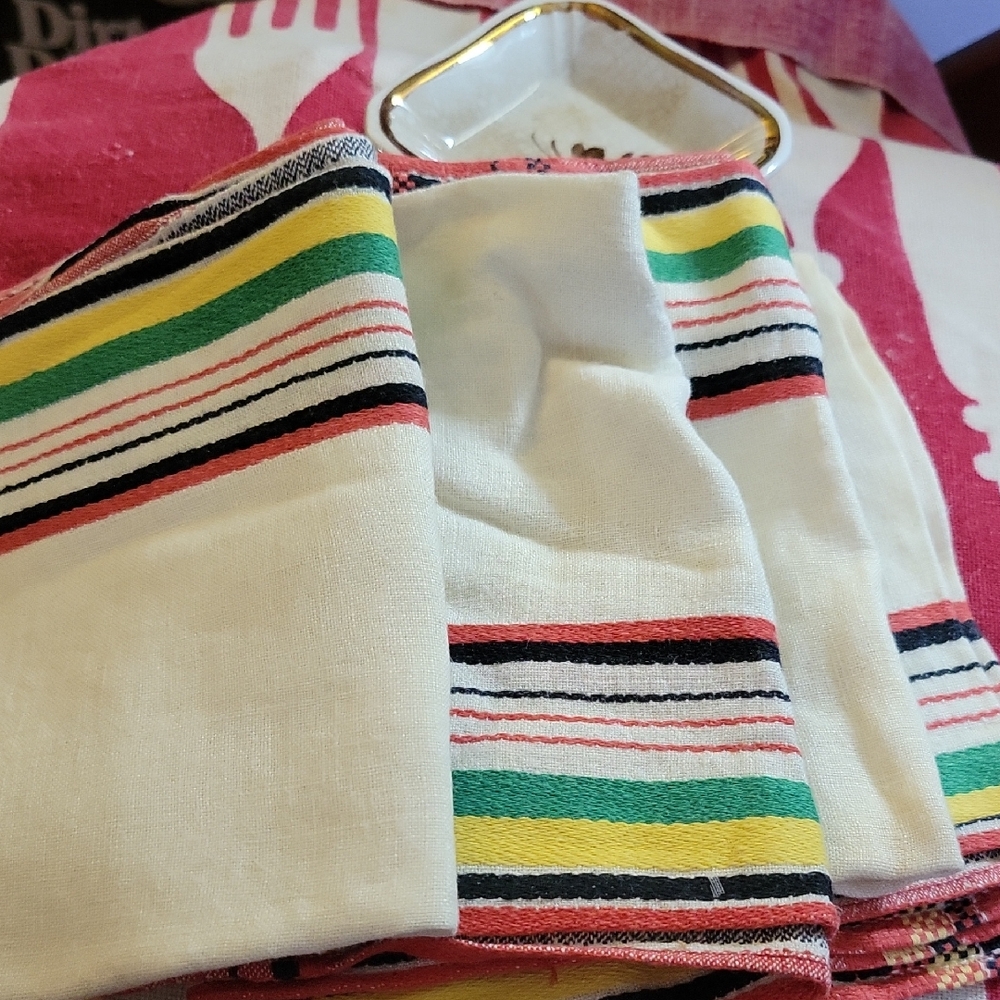 Striped Multicolor Table Linens
